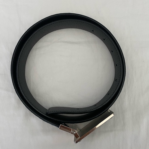 Louis Vuitton Belt - Picture 3 of 7